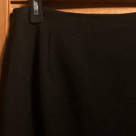 Iris Singer Collection Black Pencil Skirt - Picture 5 of 12
